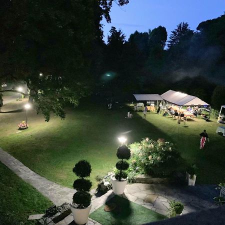 "La Selvetta" Bed And Breakfast Buguggiate 외부 사진