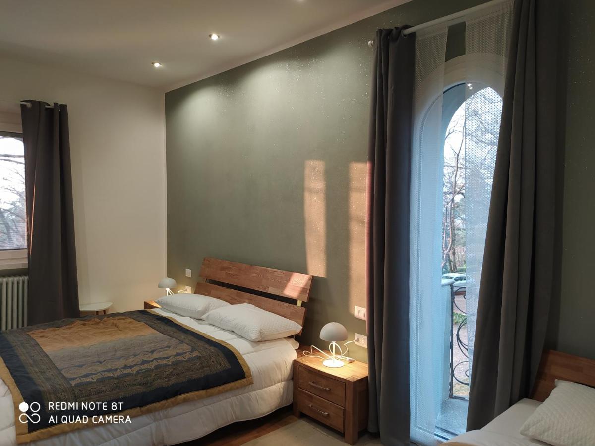 "La Selvetta" Bed And Breakfast Buguggiate 외부 사진
