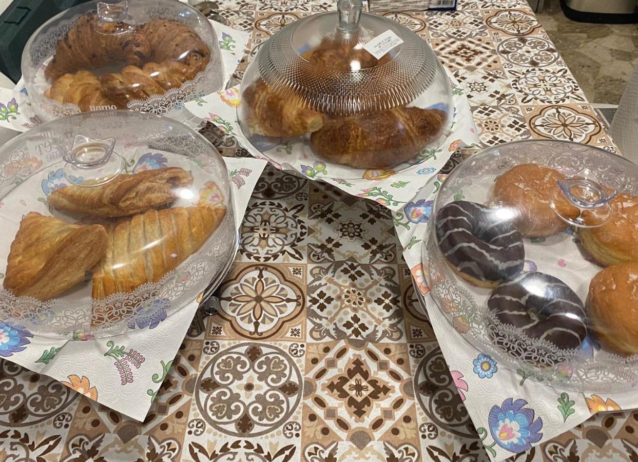 "La Selvetta" Bed And Breakfast Buguggiate 외부 사진