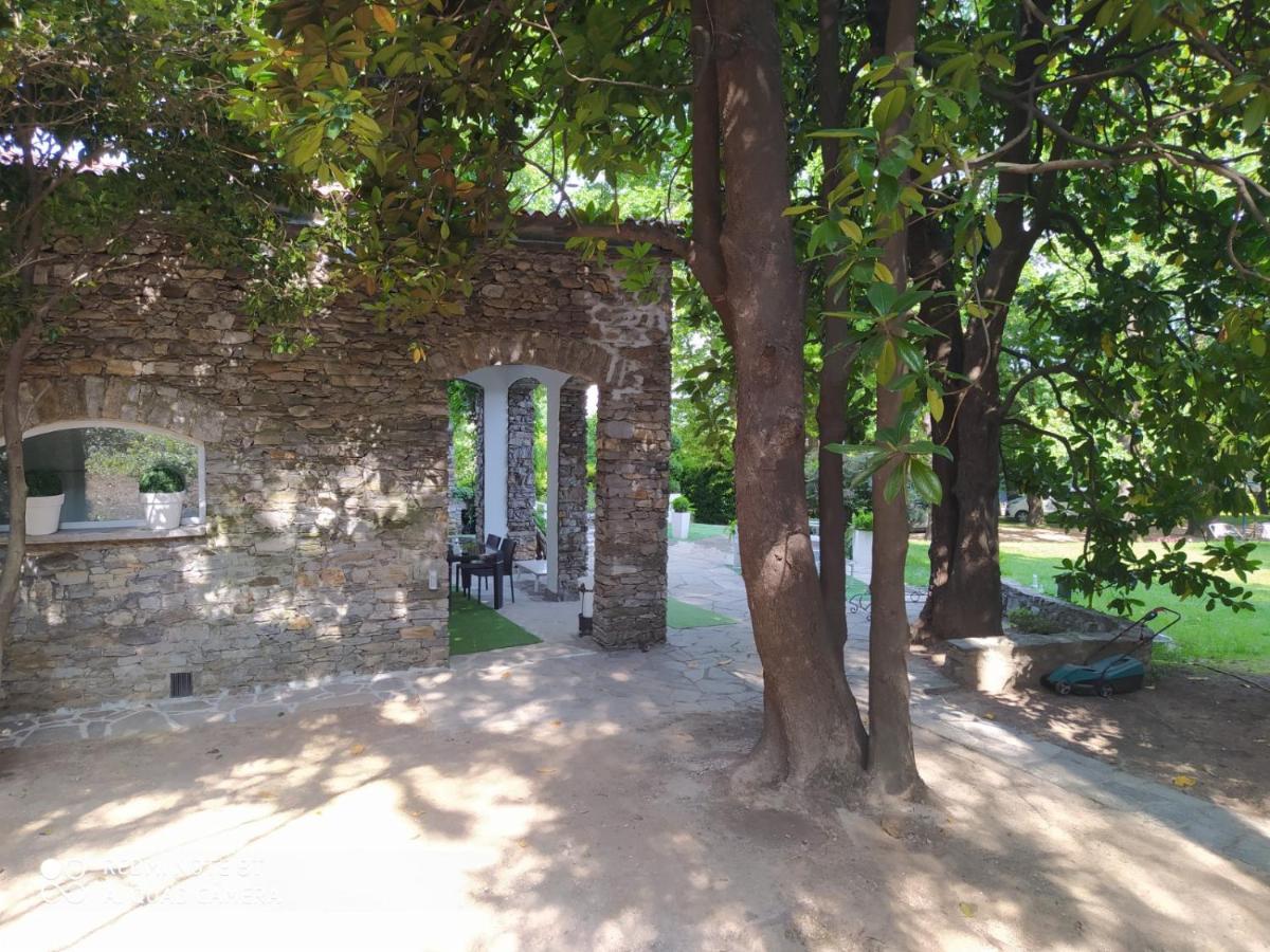 "La Selvetta" Bed And Breakfast Buguggiate 외부 사진